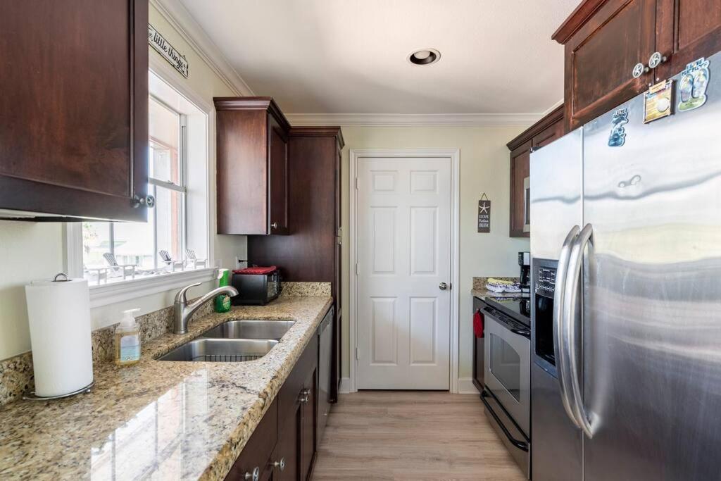 Oceanfront At The Dawns Apartamento Galveston Exterior foto